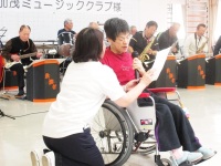 H27加茂ﾊﾞﾝﾄﾞ04